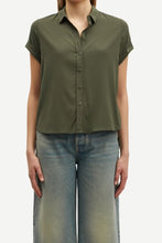 Load image into Gallery viewer, MAJAN SS SHIRT | FOREST NIGHT SAMSOE SAMSOE