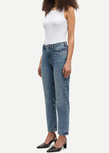 Load image into Gallery viewer, MARIANNE JEANS | LIGHT OZONE (Copie) SAMSOE SAMSOE