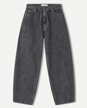 Load image into Gallery viewer, SAHARPER JEANS BELT | GREY CLOUD SAMSOE SAMSOE