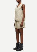 Load image into Gallery viewer, SAYUNA VEST | WHITE PEPPER SAMSOE SAMSOE