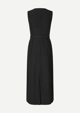 Load image into Gallery viewer, SARUMA DRESS | BLACK SAMSOE SAMSOE