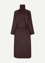 Load image into Gallery viewer, SAHANNE COAT | BLACK COFFEE SAMSOE SAMSOE
