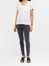 Load image into Gallery viewer, OBJTESSI SLUB S/S V-NECK NOOS | WHITE OBJECT