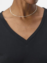 Load image into Gallery viewer, OBJANNIE RE S/S V-NECK TOP NOOS | BLACK OBJECT