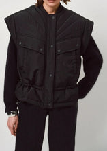 Load image into Gallery viewer, NISHA PUFFER WAISTCOAT | RAVEN DANTE6