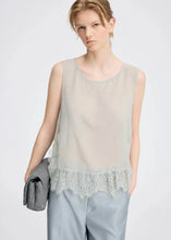 Load image into Gallery viewer, RACH LACE TEE | GREY MUNTHE