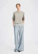 Load image into Gallery viewer, RACH LACE TEE | GREY MUNTHE