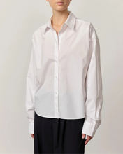 Load image into Gallery viewer, KLARA SHIRT | WHITE HERSKIND