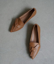 Load image into Gallery viewer, ALLY LEATHER BALLERINES | COGNAC