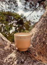 Load image into Gallery viewer, 70'S CERAMIC SCENTED CANDLE | VANCOUVER HK LIVING