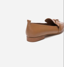 Load image into Gallery viewer, ALLY LEATHER BALLERINES | COGNAC