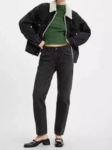 Load image into Gallery viewer, MIDDY STRAIGHT JEANS | NO SERVICE - BLACK LEVI'S