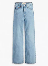 Load image into Gallery viewer, RIBCAGE WIDE LEG JEANS | FAR AND WIDE - BLUE LEVI'S