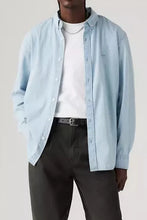 Load image into Gallery viewer, AUTHENTIC BUTTON DOWN | ANDRE LIGHT WASH LEVI'S