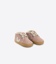 Load image into Gallery viewer, BABY WINTER SUEDE | CAMEL PIERRE