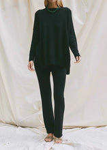 Load image into Gallery viewer, BERTA OVERSIZE O-NECK KNIT | BLACK BETA STUDIOS