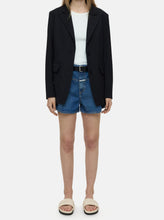 Load image into Gallery viewer, JOCY-X DENIM SHORTS | MID BLUE CLOSED