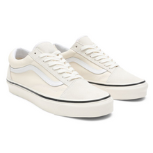 Load image into Gallery viewer, VANS UA OLD SKOOL 36 DX CLASSIC | WHITE