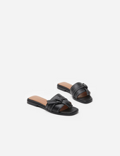Load image into Gallery viewer, MY LEATHER SANDALS| BLACK