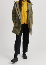 Load image into Gallery viewer, EXPLORER FIELD WATERPROOF PARKA | KALAMATA TRETORN