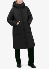 Load image into Gallery viewer, ELSIE HEAVY WINTER JACKET | BLACK ELVINE