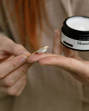 Load image into Gallery viewer, COSMETIC SPOON SPATULA LIKAMI