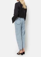 Load image into Gallery viewer, LYGIE CROPPED DOUBLE BREASTED BLAZER | BLACK AME