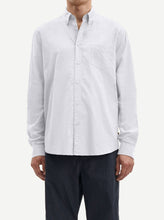 Load image into Gallery viewer, LIAM BA SHIRT | WHITE SAMSOE SAMSOE