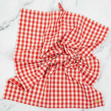 Load image into Gallery viewer, MARIA TOWEL | RED/OFFWHITE AFROART