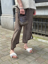 Load image into Gallery viewer, OITA SUEDE LEATHER | ANTIQUE WHITE BIRKENSTOCK AT MELLOW CONCEPT BRUSSELS