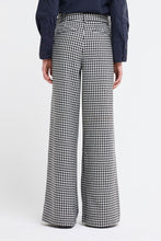 Load image into Gallery viewer, PANSMOKEY | BLACK OUR SISTER