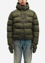 Load image into Gallery viewer, SADAVID X JACKET | FOREST NIGHT SAMSOE SAMSOE