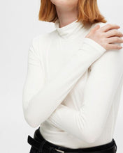Load image into Gallery viewer, SLFMANJA LS HIGH NECK | SNOW WHITE SELECTED