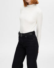 Load image into Gallery viewer, SLFMANJA LS HIGH NECK | SNOW WHITE SELECTED