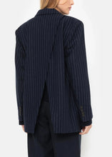 Load image into Gallery viewer, MATTHEW OPEN BACK BLAZER | NAVY STRIPED AME