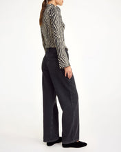 Load image into Gallery viewer, VINOLA JEANS | BLACK BY MALENE BIRGER