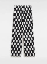 Load image into Gallery viewer, BENTON CHECKER EASY PANT | BLACK/MARSHMALLOW VANS