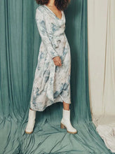 Load image into Gallery viewer, DRESS | BLURRED PRINT COSSAC