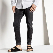 Load image into Gallery viewer, ARIZONA SUEDE LEATHER | BLACK (NARROW) BIRKENSTOCK