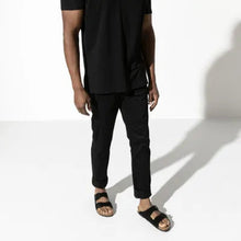 Load image into Gallery viewer, ARIZONA SUEDE LEATHER | BLACK (NARROW) BIRKENSTOCK