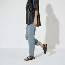 Load image into Gallery viewer, MILANO BIG BUCKLE NATURAL LEATHER PATENT | HIGH SHINE BLACK (NARROW) (Copie) BIRKENSTOCK