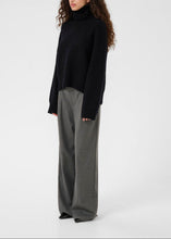 Load image into Gallery viewer, ALPHAGZ ROLLNECK | BLACK GESTUZ