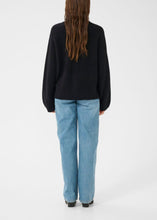 Load image into Gallery viewer, GZALPHA SLIT PULLOVER | BLACK GESTUZ