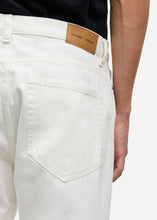 Load image into Gallery viewer, SAEDDIE JEANS | WHITE ROCK SAMSOE SAMSOE