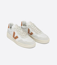 Load image into Gallery viewer, V-90 OT LEATHER | WHITE UMBER VEJA