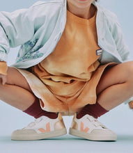 Load image into Gallery viewer, JUNIOR V-12 CHROMEFREE LEATHER | MULTICO PLATINE VEJA