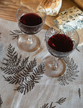 Load image into Gallery viewer, FERN LINEN PLACE MAT