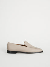 Load image into Gallery viewer, LOCONIA LOAFERS | WARM GREY