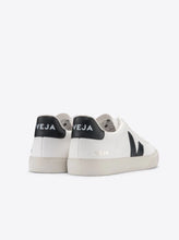 Load image into Gallery viewer, CAMPO CHROMEFREE LEATHER | WHITE BLACK VEJA