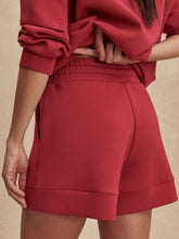 Load image into Gallery viewer, Varley ATRIUM HIGH RISE SHORT 4.5 | RICH RASPBERRY